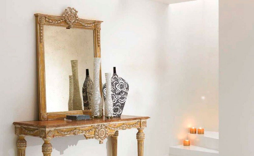 Los espejos clásicos combinan con variados estilos, por ejemplo moderno y clásico